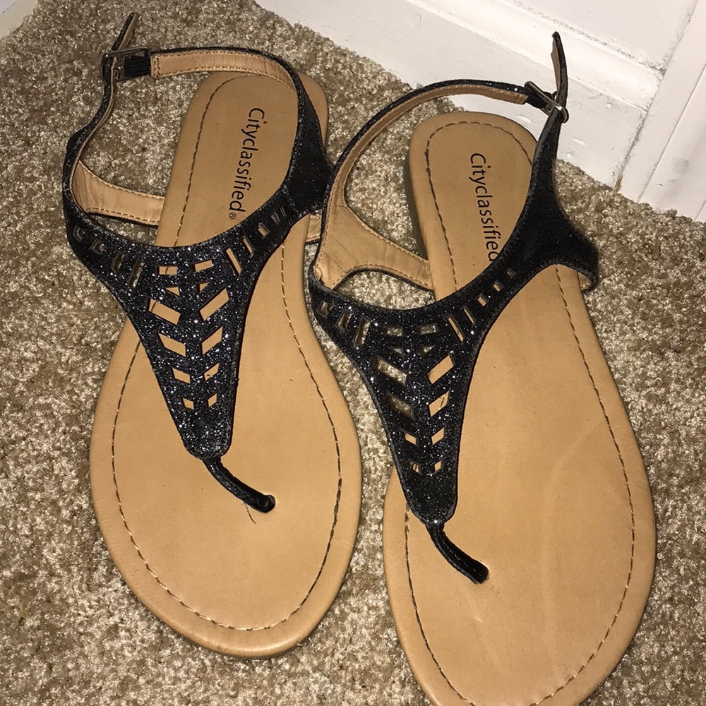 Black sandals